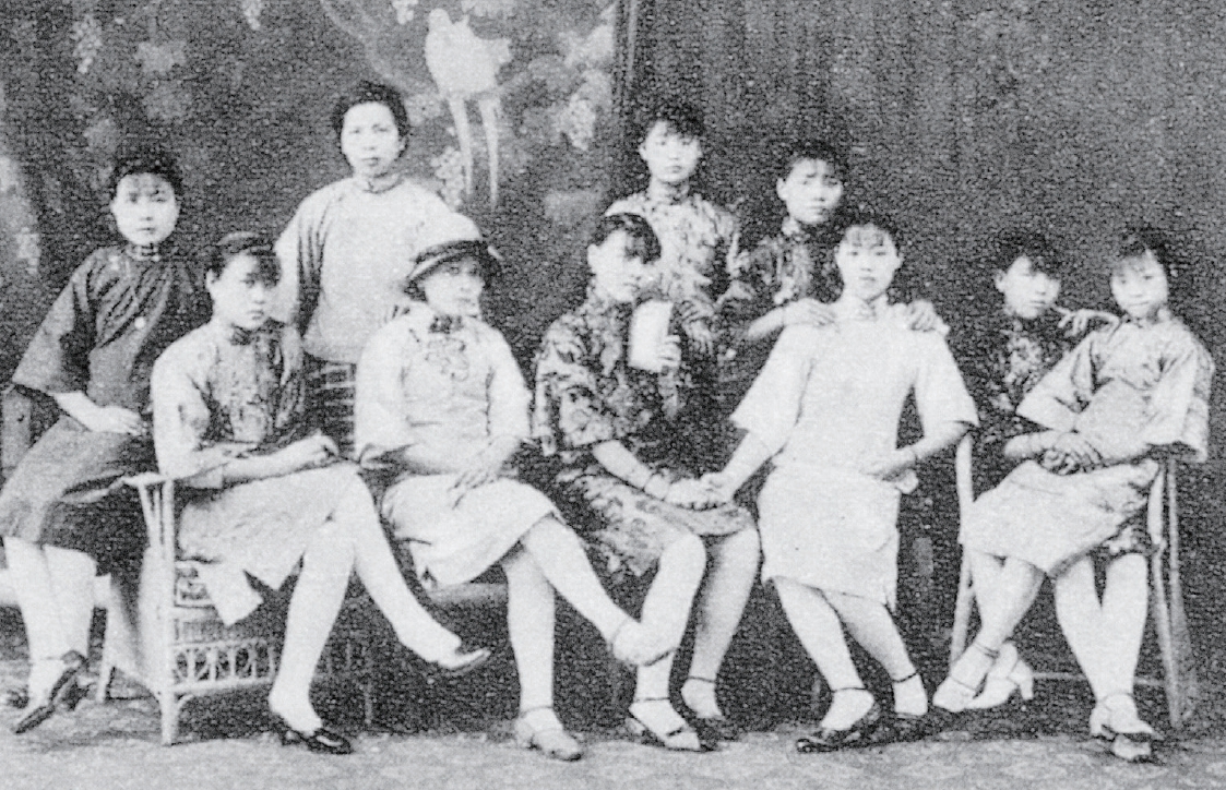 民國初期的臺灣女性，身著大襟衫